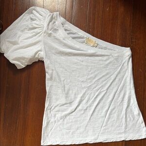 White One-Shoulder Top